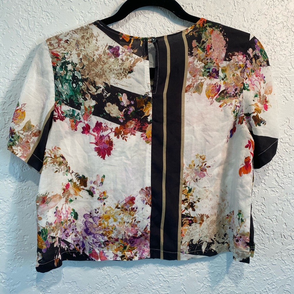 Crop top - Picture 2 of 4